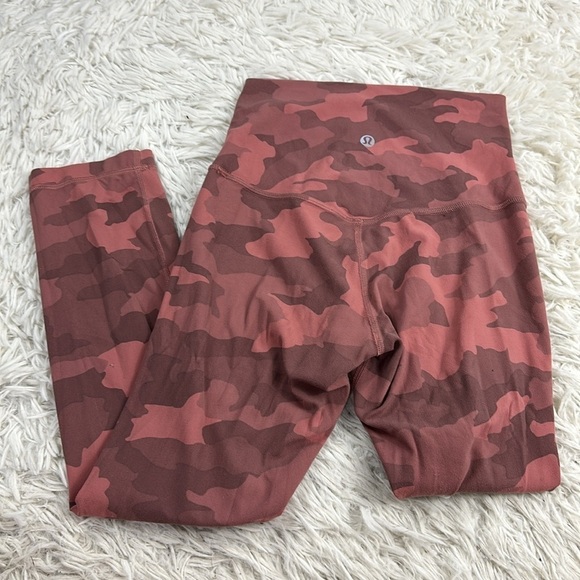 Lululemon Align Crop *21" Heritage 365 Camo Brier Rose Multi - Picture 3 of 5